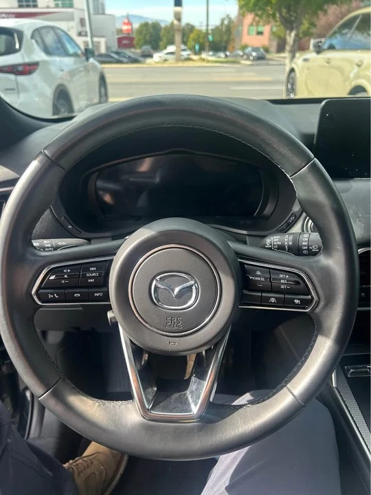 2025 Mazda CX-70 - Image 5 of 7