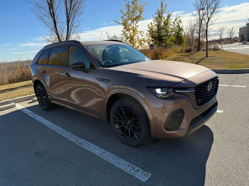 2025 Mazda CX-70 - Image 3 of 12