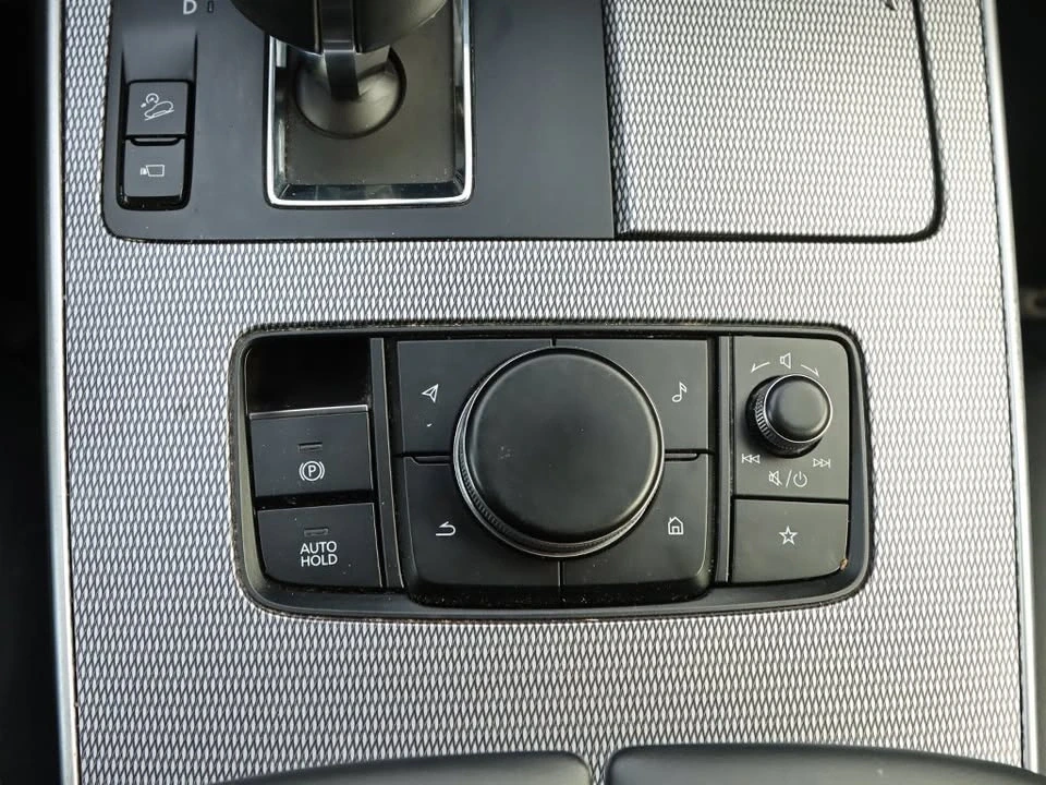 2025 Mazda CX-70 - Image 13 of 20