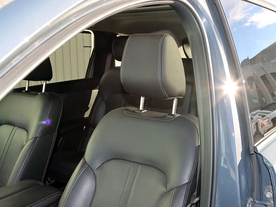 2025 Mazda CX-70 - Image 8 of 20