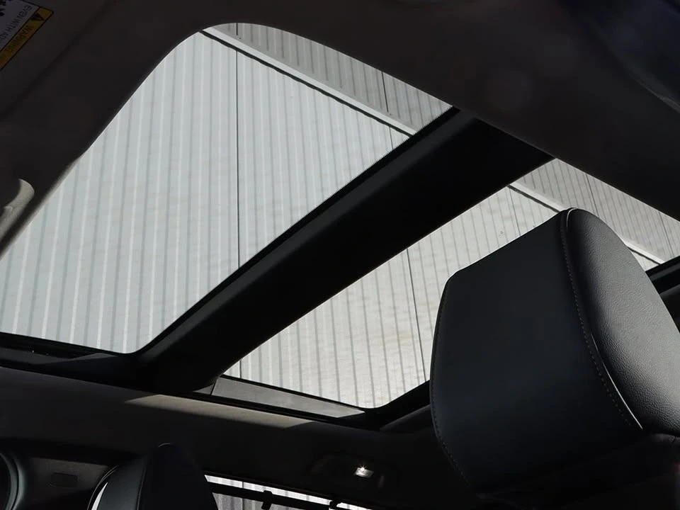 2025 Mazda CX-70 - Image 14 of 20