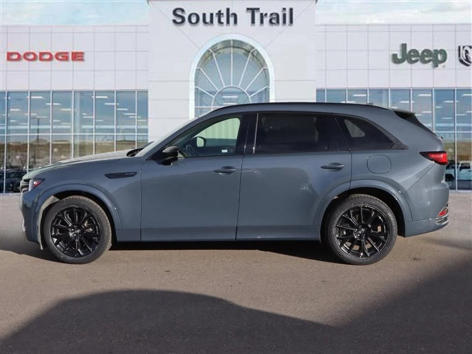 2025 Mazda CX-70 - Image 3 of 20