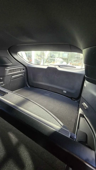 2025 Mazda CX-70 - Image 6 of 8