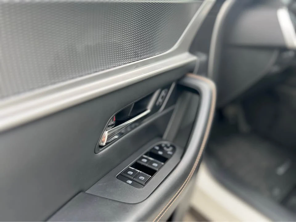 2025 Mazda CX-70 - Image 16 of 19