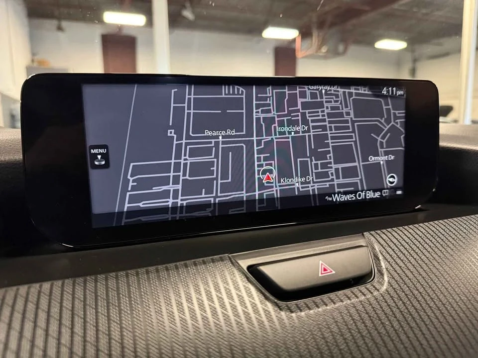 2025 Mazda CX-90 - Image 15 of 19