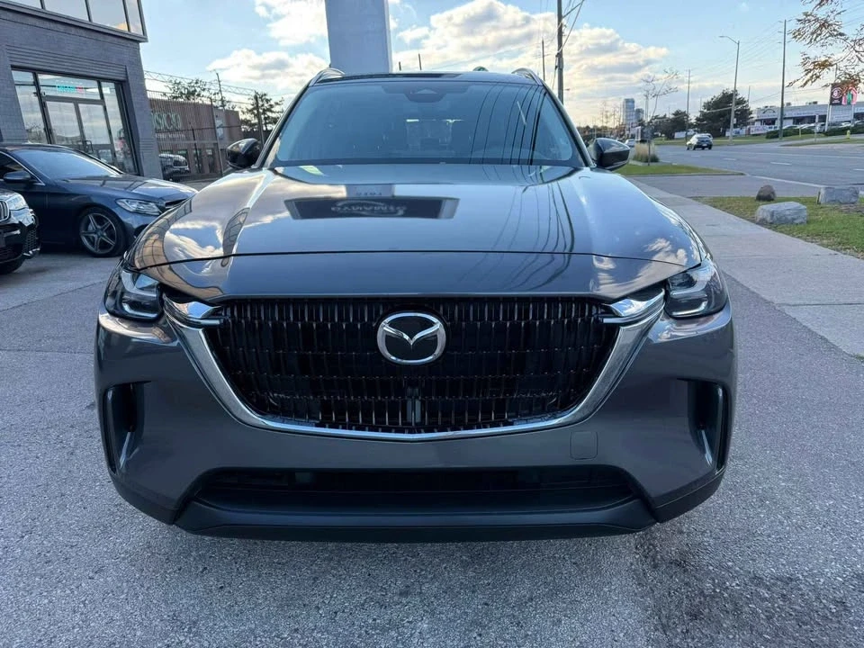 2025 Mazda CX-90 - Image 2 of 19