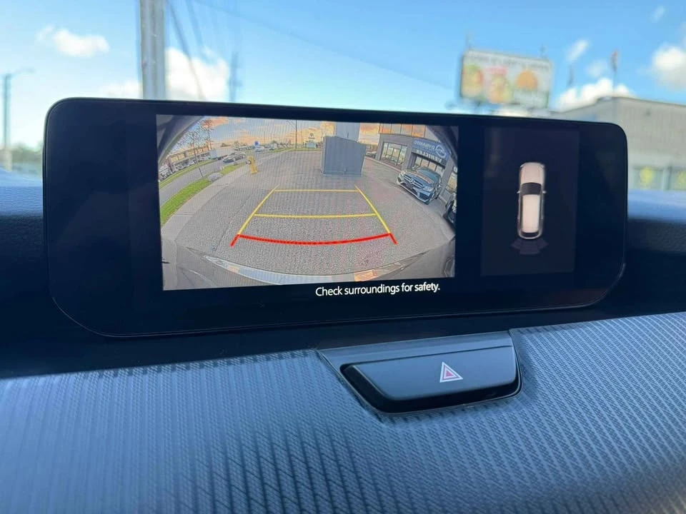 2025 Mazda CX-90 - Image 14 of 19