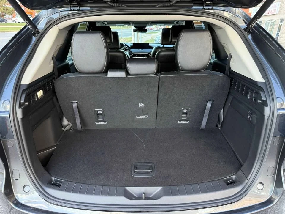 2025 Mazda CX-90 - Image 18 of 19