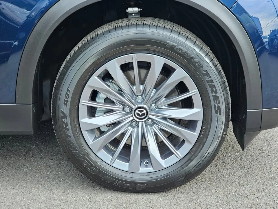 2025 Mazda CX-90 - Image 9 of 20