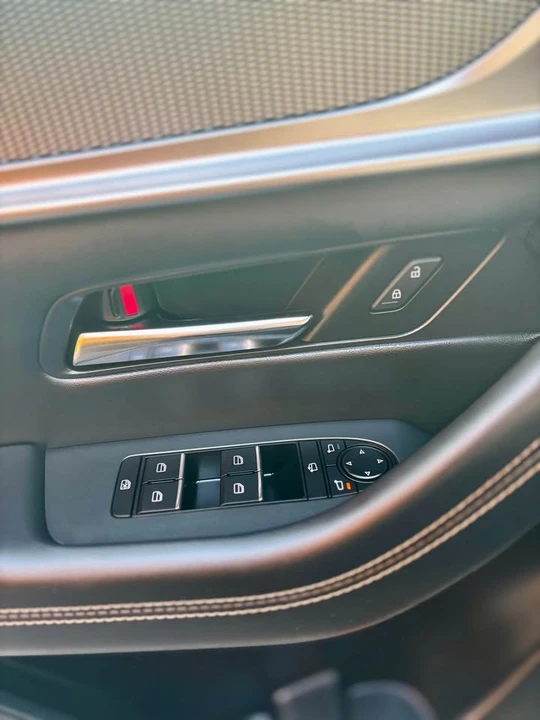 2025 Mazda CX-90 - Image 2 of 13