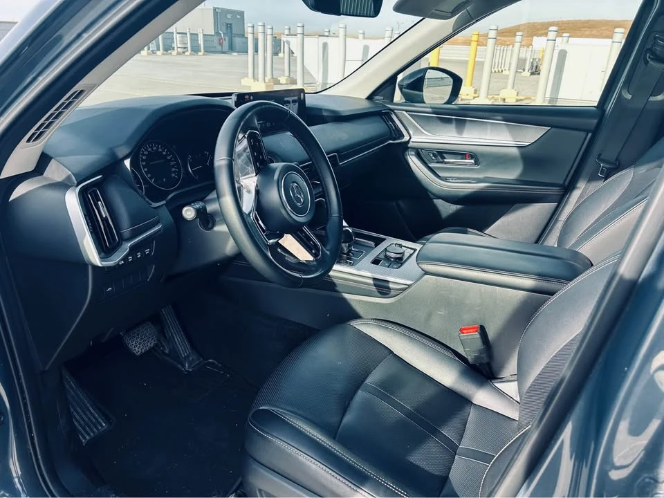 2025 Mazda CX-90 - Image 7 of 17
