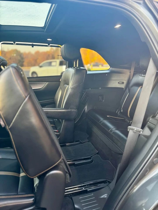 2025 Mazda CX-90 - Image 10 of 13