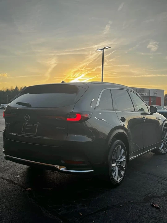 2025 Mazda CX-90 - Image 12 of 13