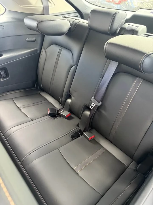 2025 Mazda CX-90 - Image 6 of 11