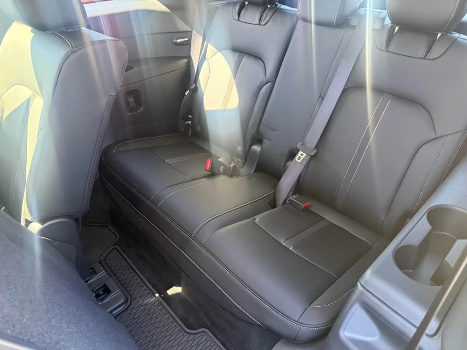 2025 Mazda CX-90 - Image 3 of 7