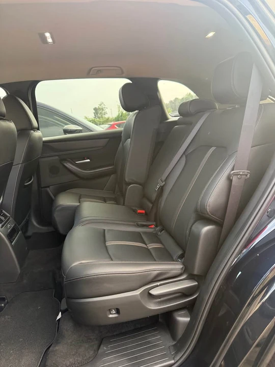 2025 Mazda CX-90 - Image 6 of 10