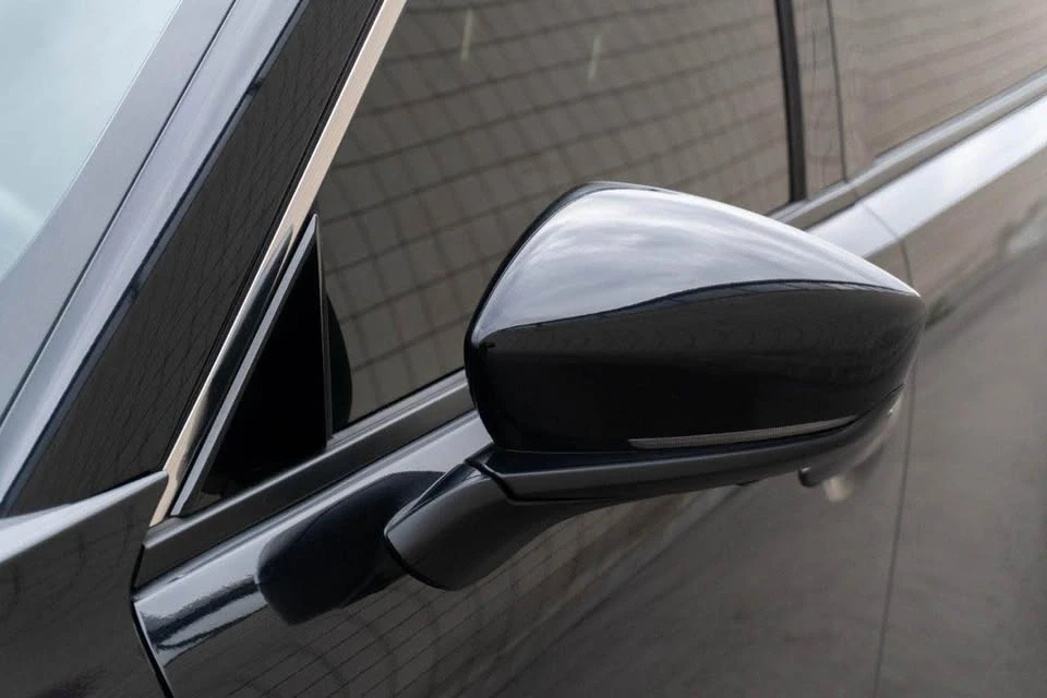 2025 Mazda CX-90 - Image 2 of 12