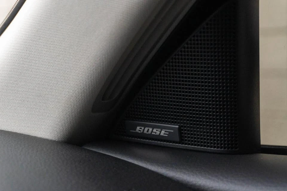 2025 Mazda CX-90 - Image 10 of 12