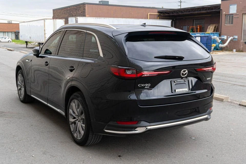 2025 Mazda CX-90 - Image 6 of 12