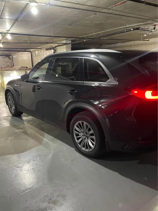 2025 Mazda CX-90 - Image 4 of 9