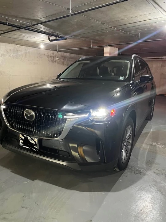 2025 Mazda CX-90 - Image 3 of 9