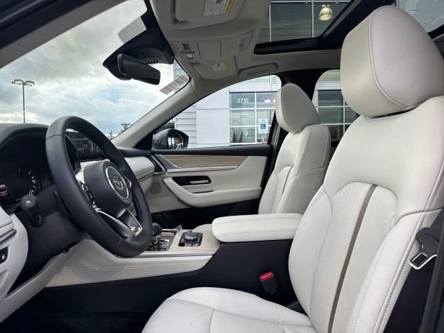 2025 Mazda CX-90 - Image 7 of 20