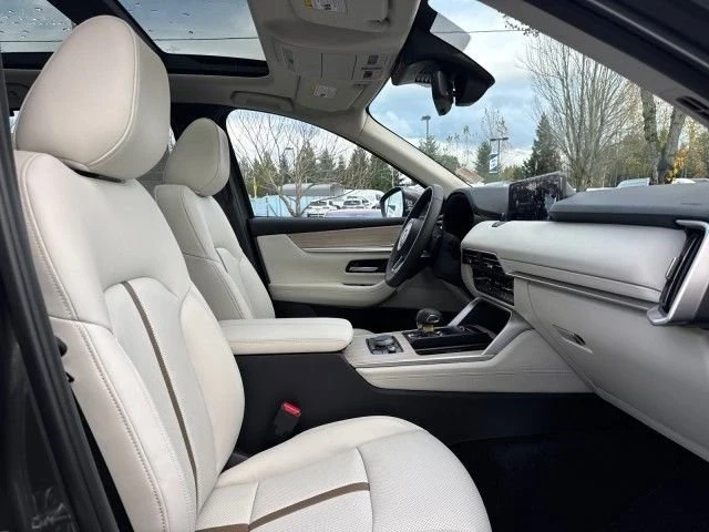 2025 Mazda CX-90 - Image 19 of 20