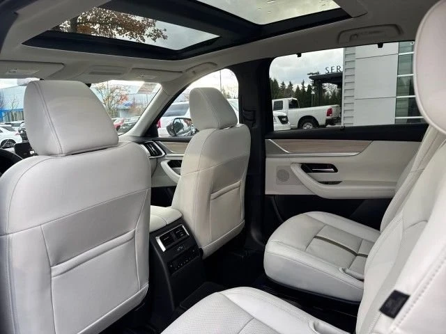 2025 Mazda CX-90 - Image 9 of 20
