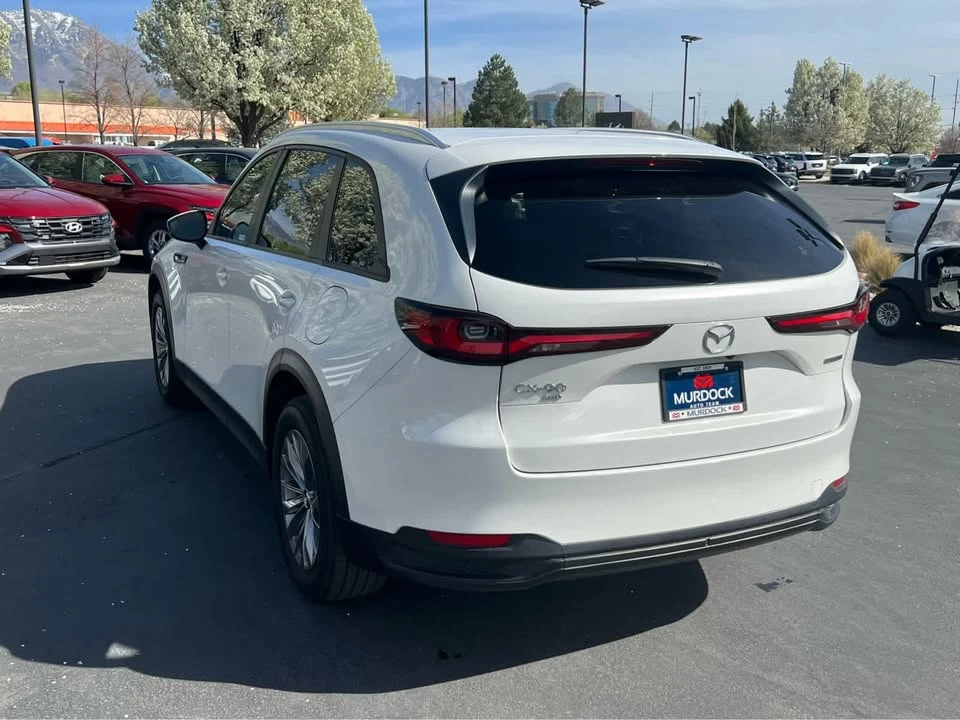 2025 Mazda CX-90 - Image 9 of 20