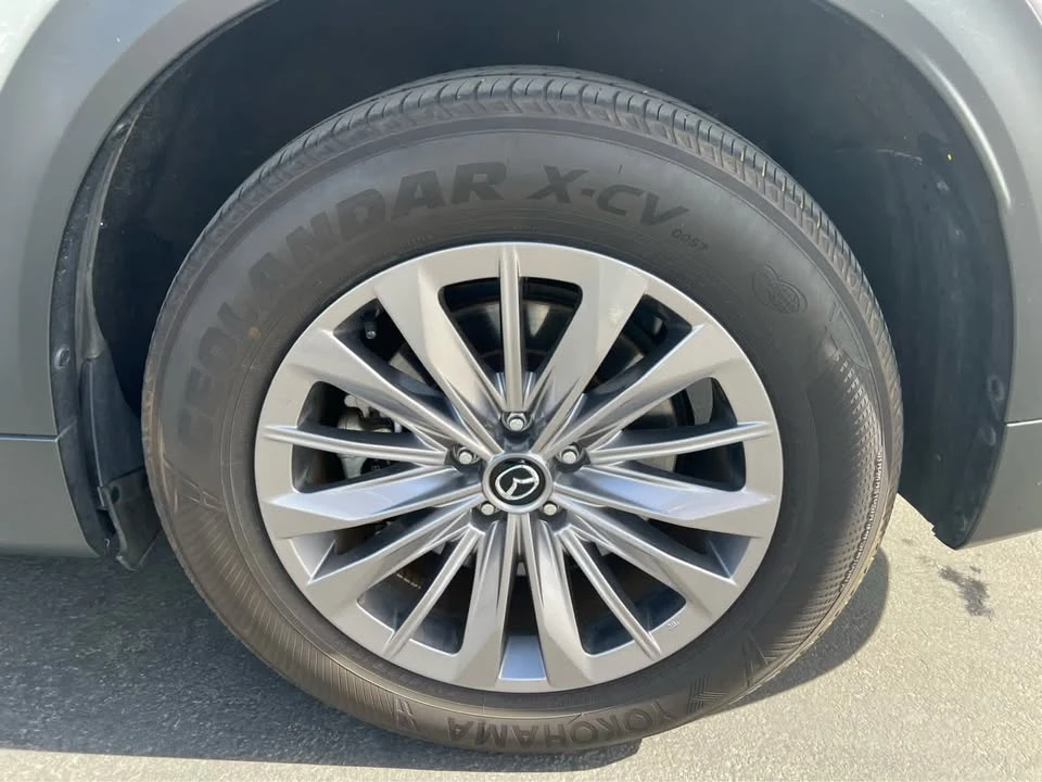 2025 Mazda CX-90 - Image 14 of 20