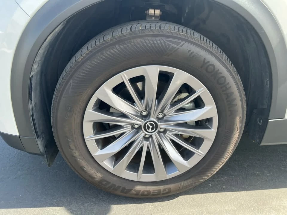 2025 Mazda CX-90 - Image 13 of 20