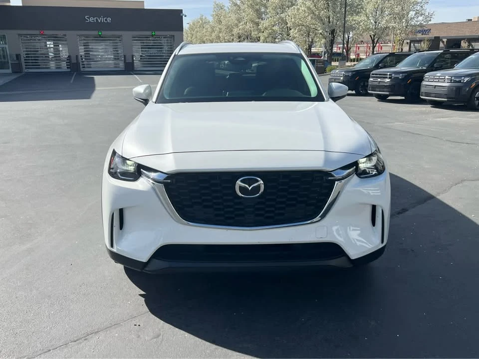 2025 Mazda CX-90 - Image 2 of 20