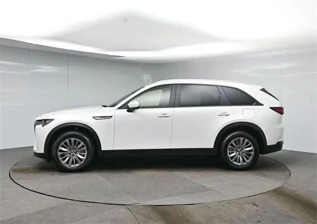 2025 Mazda CX-90 - Image 2 of 20