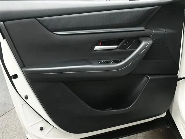 2025 Mazda CX-90 - Image 9 of 20