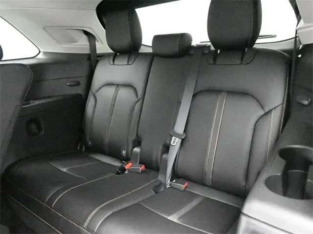 2025 Mazda CX-90 - Image 16 of 20