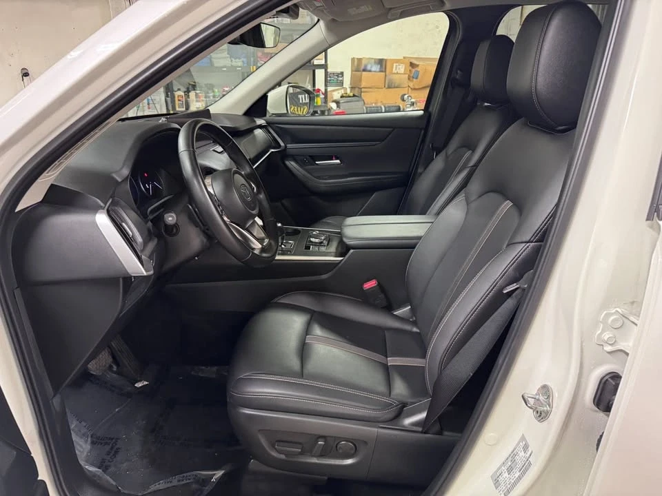 2025 Mazda CX-90 - Image 2 of 20
