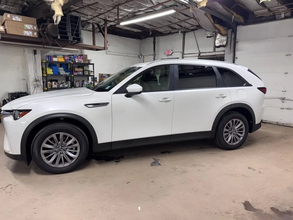 2025 Mazda CX-90 - Image 15 of 20