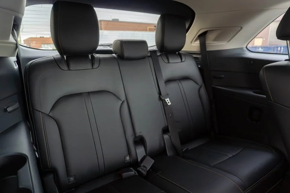 2025 Mazda CX-90 - Image 18 of 20