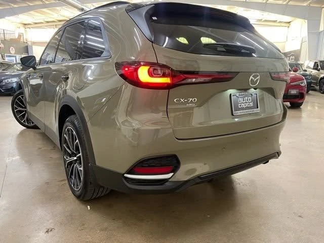 2025 Mazda CX-70 - Image 10 of 14