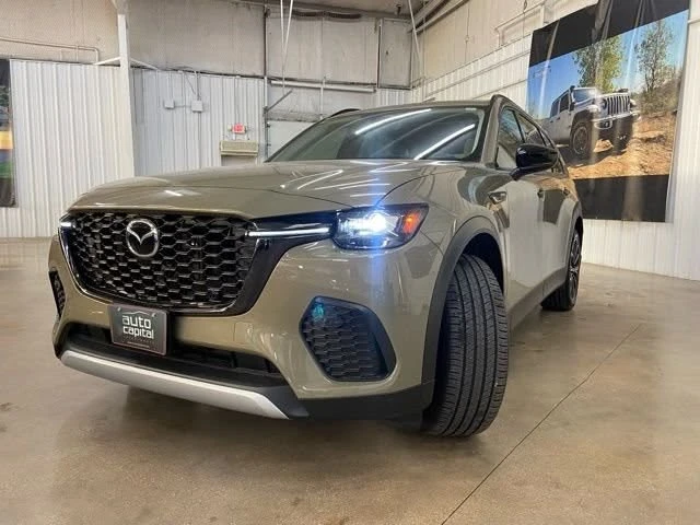 2025 Mazda CX-70 - Image 3 of 14
