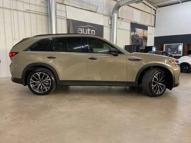 2025 Mazda CX-70 - Image 6 of 14