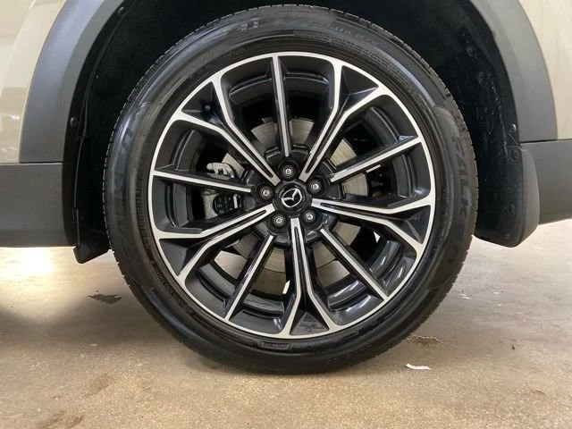 2025 Mazda CX-70 - Image 11 of 14