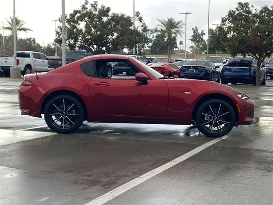2025 Mazda ND MX-5 Miata - Image 4 of 18