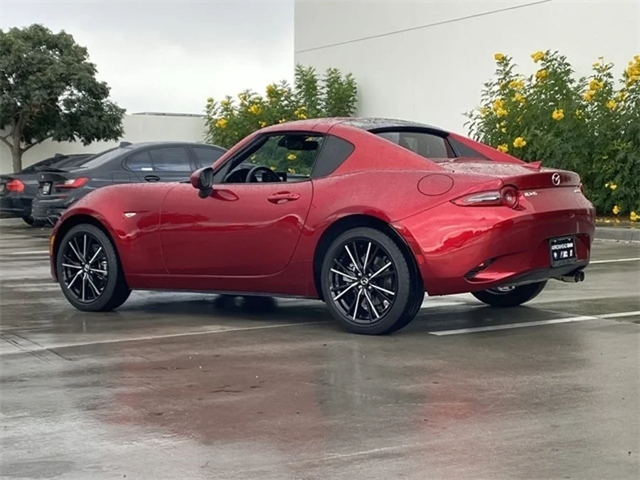 2025 Mazda ND MX-5 Miata - Image 6 of 18