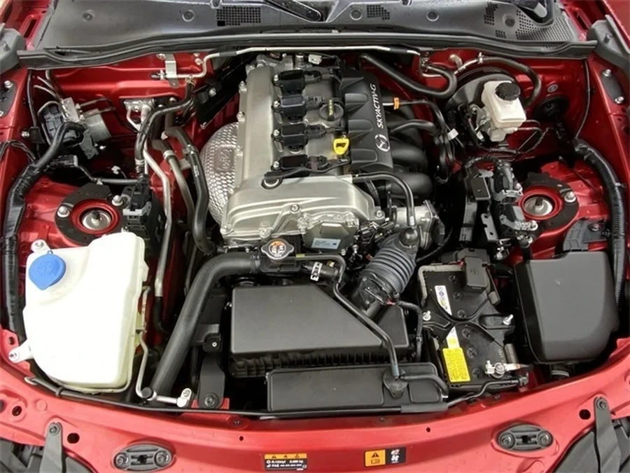 2025 Mazda ND MX-5 Miata - Image 16 of 18