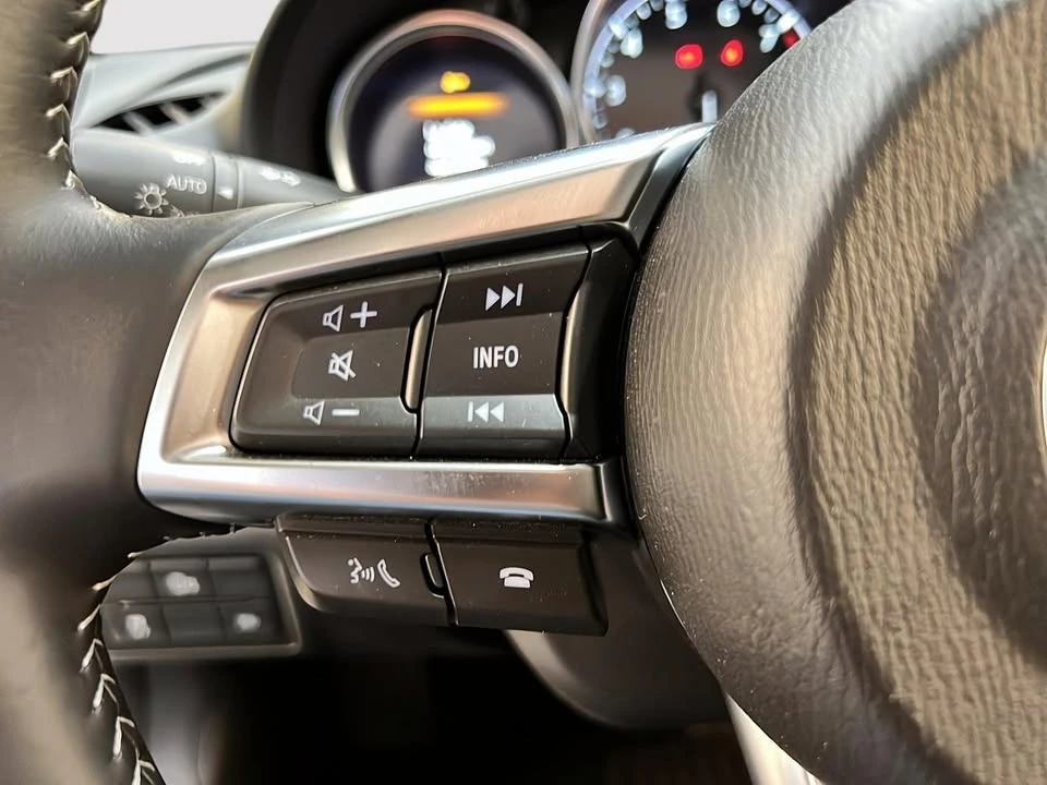2025 Mazda ND MX-5 Miata - Image 13 of 16