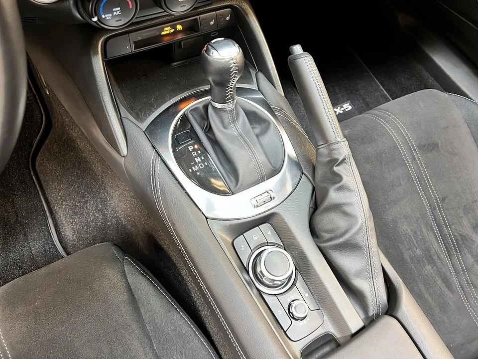 2025 Mazda ND MX-5 Miata - Image 11 of 16