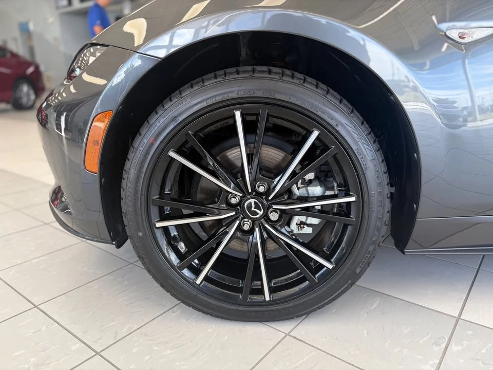 2025 Mazda ND MX-5 Miata - Image 5 of 7