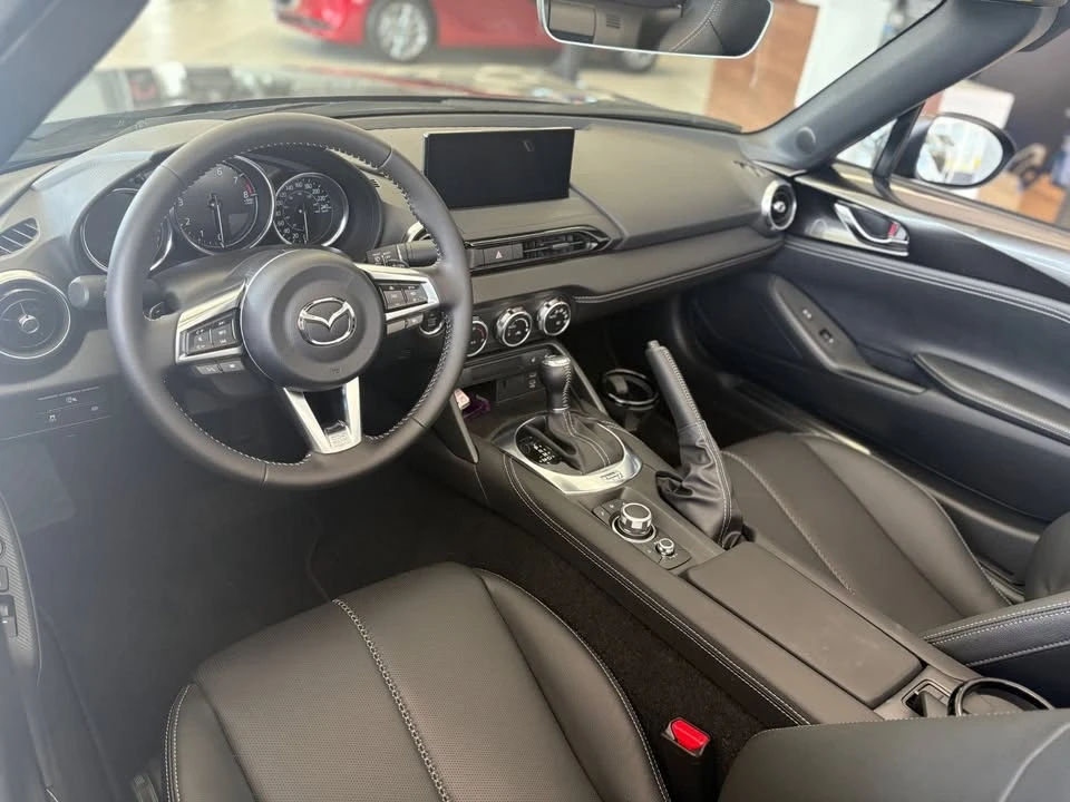 2025 Mazda ND MX-5 Miata - Image 3 of 4