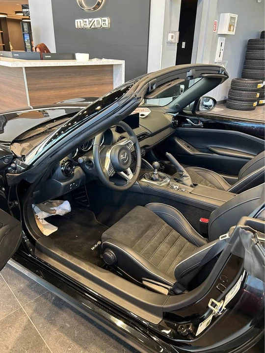 2025 Mazda ND MX-5 Miata - Image 4 of 7
